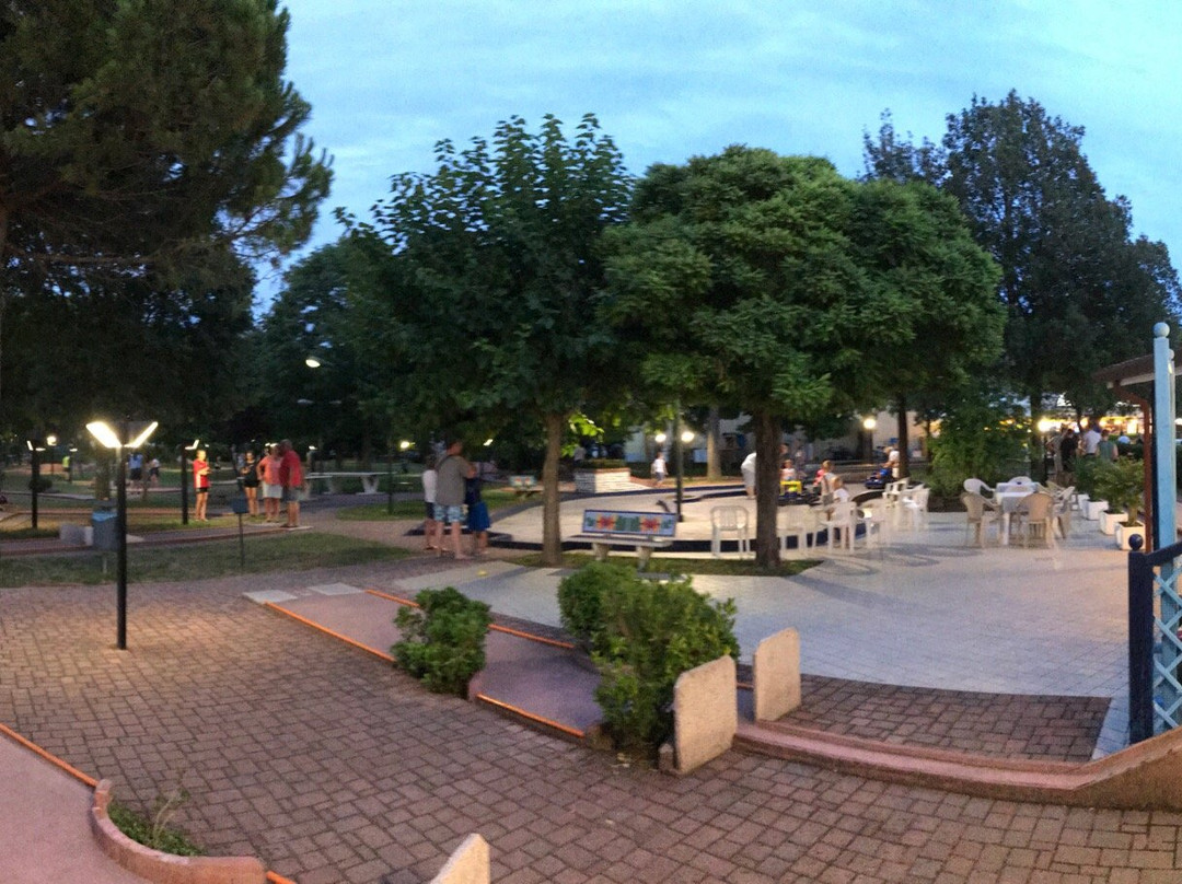 Minigolf-Bibione Pineda必去景点