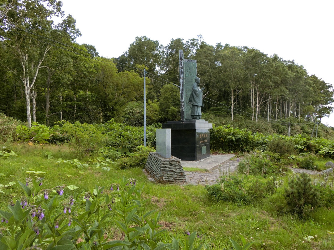 Gennyoshonin Statue-喜茂别町必去景点