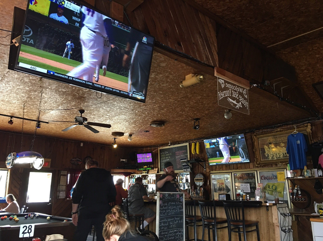 Garibaldi餐馆和美食-Garibaldi's Hook, Line 'n Sinker