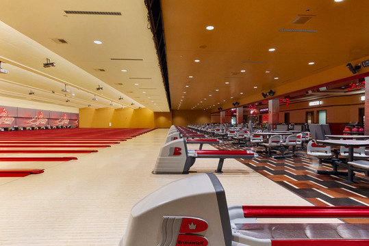 Cherry Lanes Bowling-迪比克必去景点