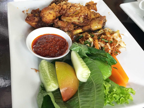 Citeureup餐馆和美食-Tondano Terrace Resto