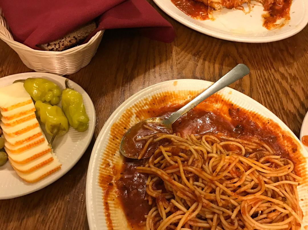 Alderson餐馆和美食-Pete's Place