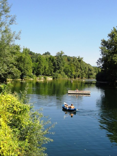 Kolpa River景点图片