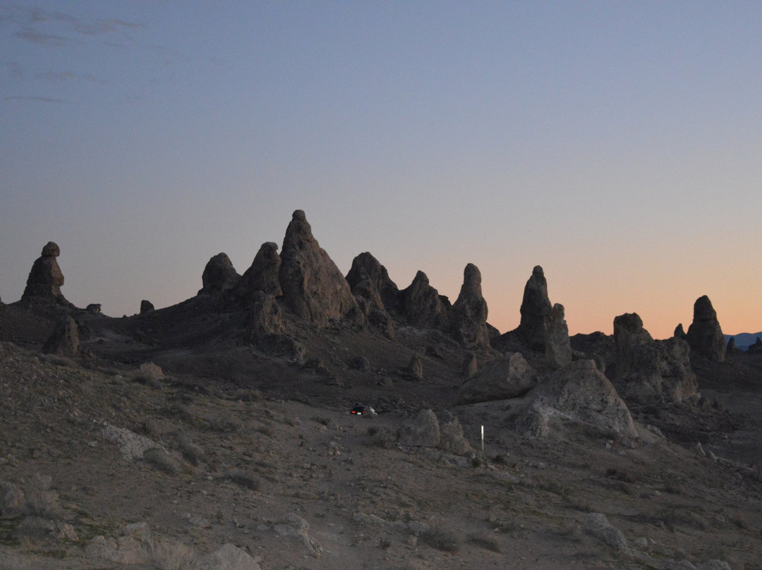 Trona Pinnacles景点图片
