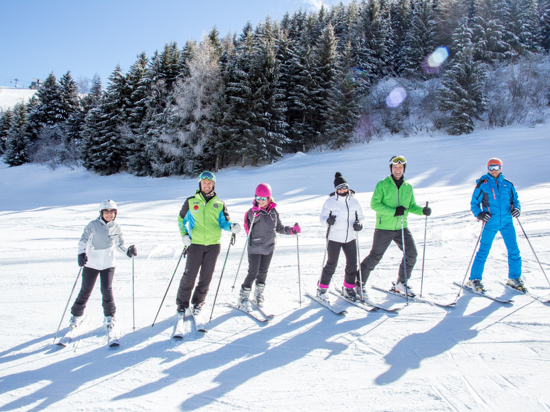 Maestri Di Sci E Snowboard Cristallo景点图片