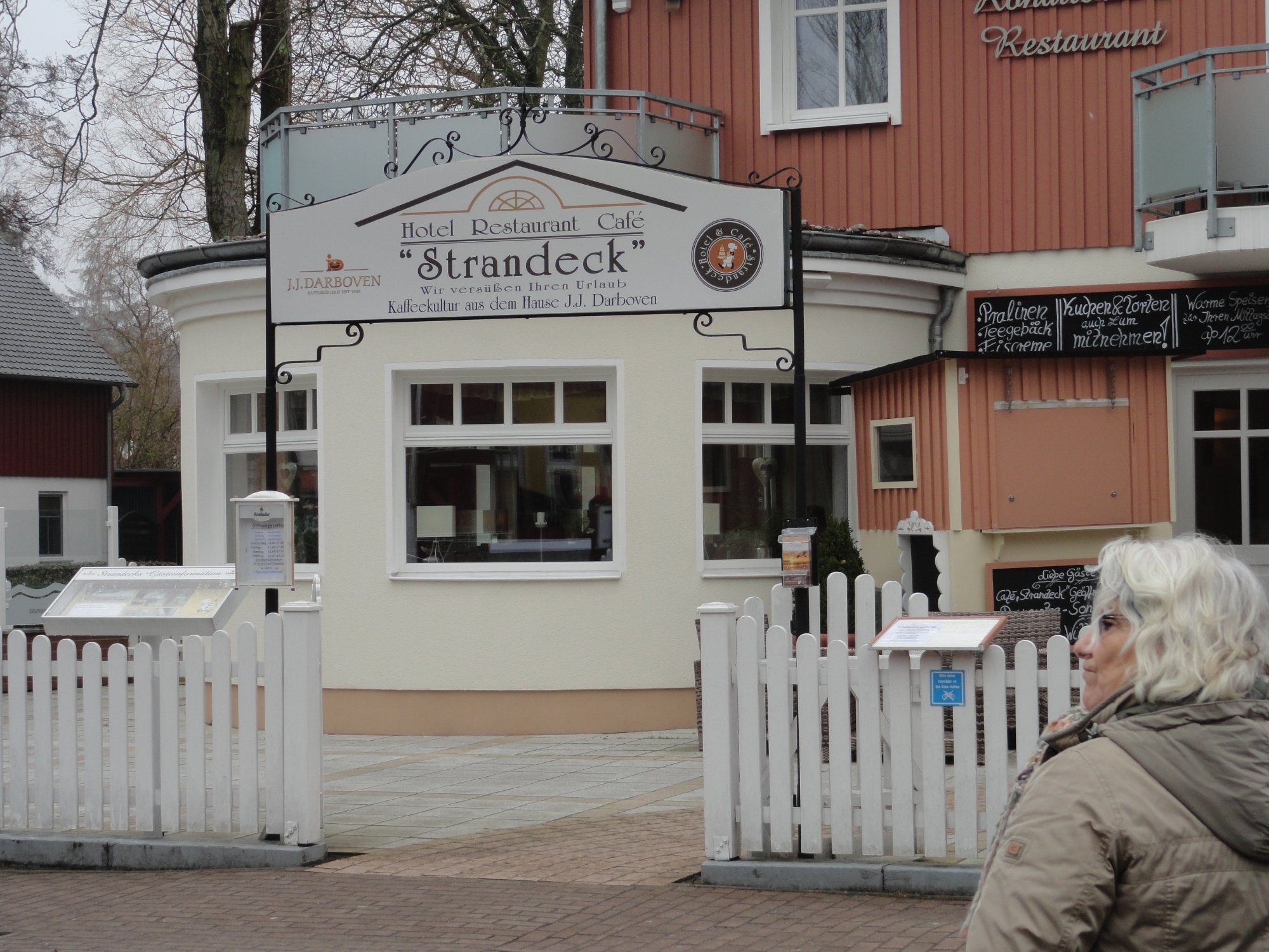 Hotel & Cafe Strandeck-浴室