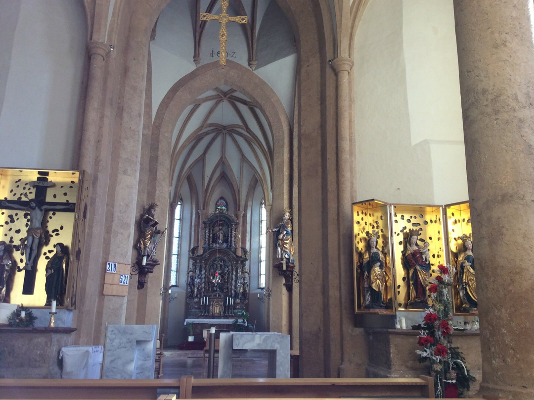 Huettau旅游景点-St. Maximillian
