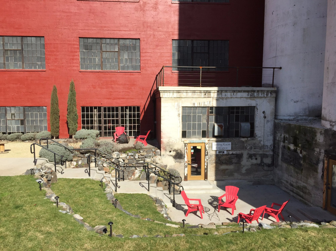 Sunshine Mill Winery-The Dalles必去景点