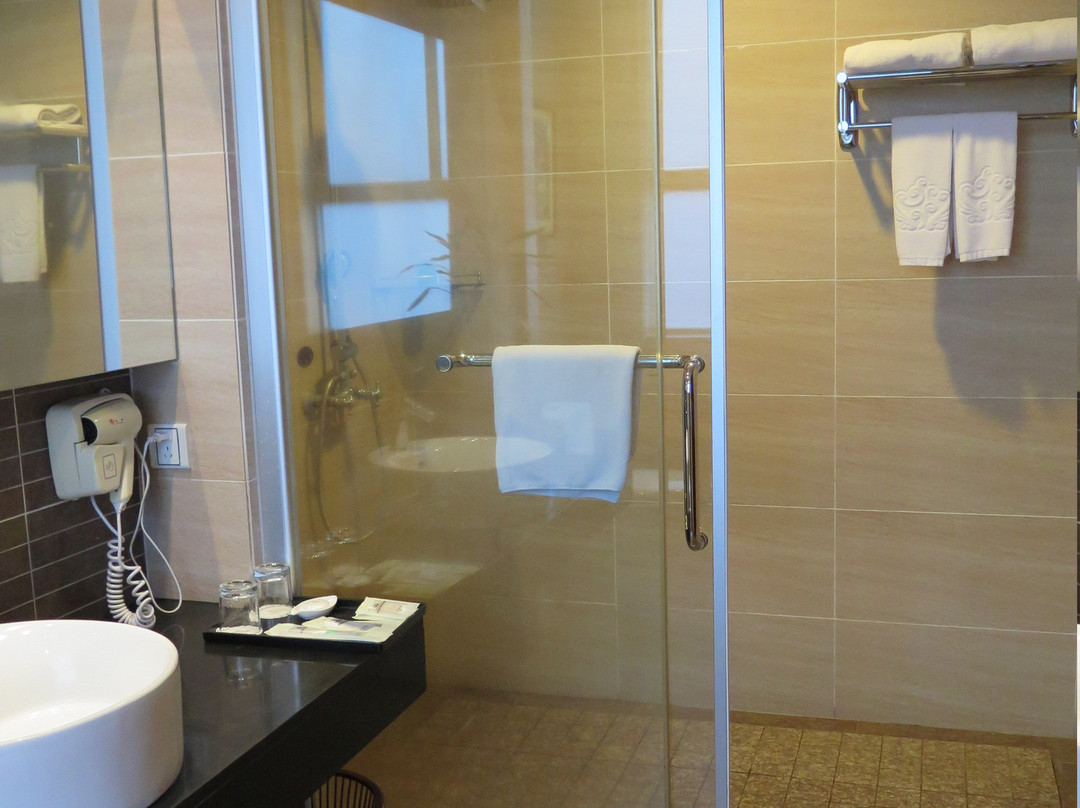 巴登巴登温泉度假酒店主图