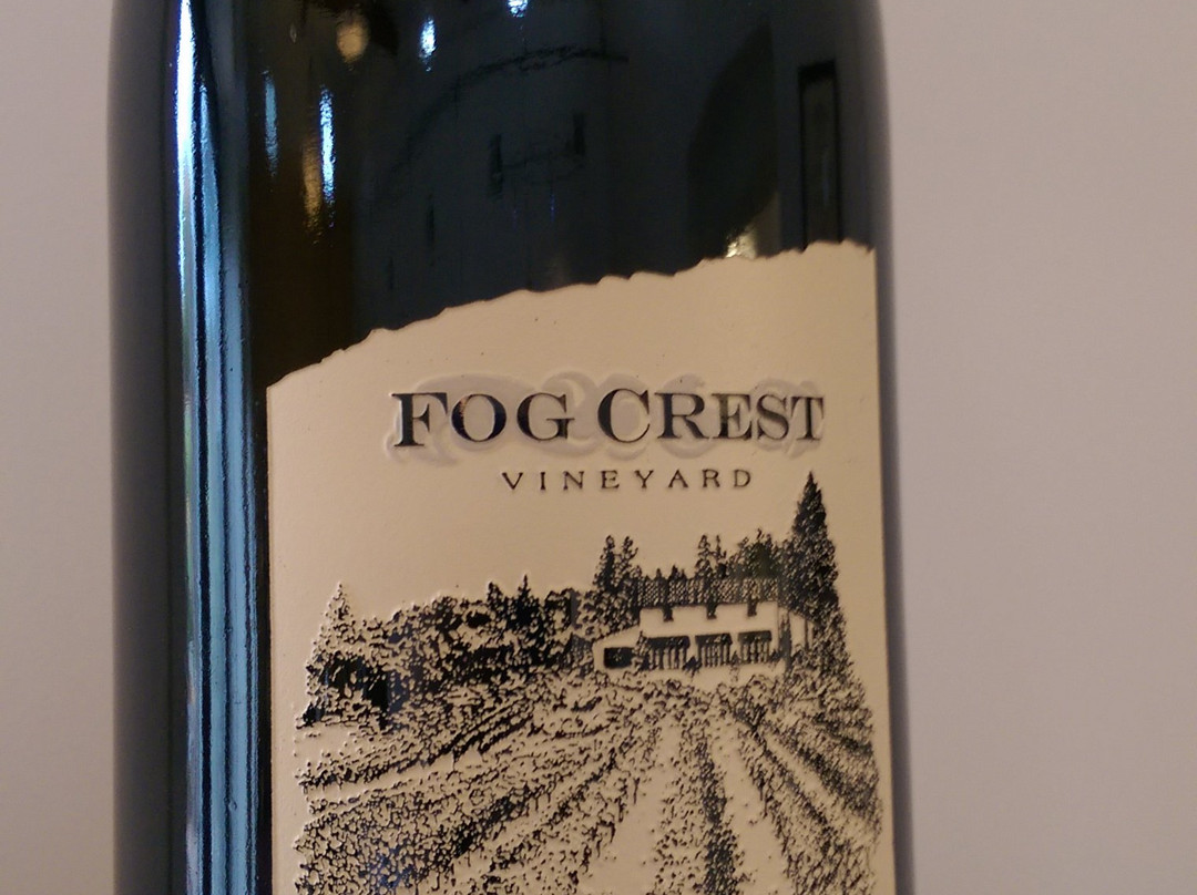 Fog Crest Vineyard景点图片