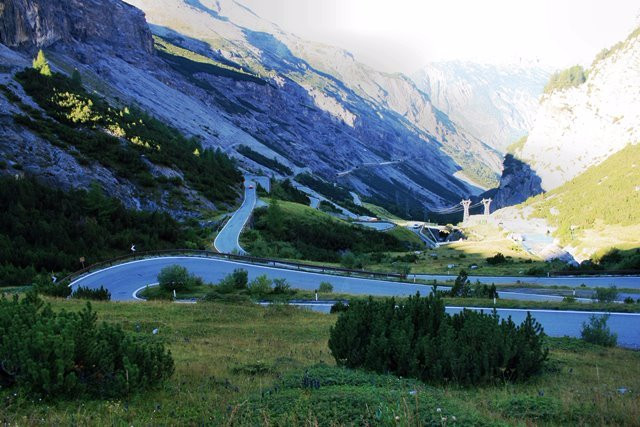 Umbrail Pass-Santa Maria Val Müstair必去景点