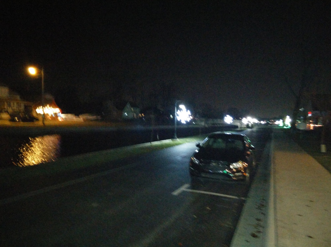 The Village at Winona-Winona Lake必去景点