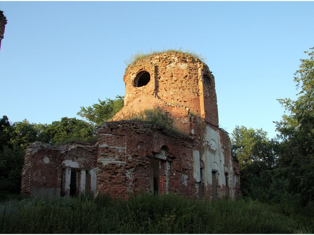 Holy Trinity Church景点图片