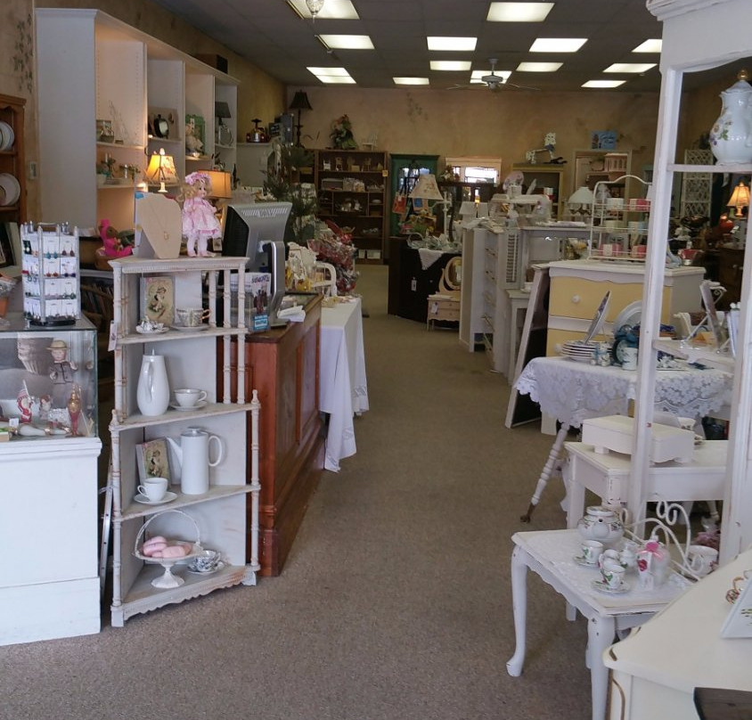 Nancy's Attic-太平洋丛林镇必去景点