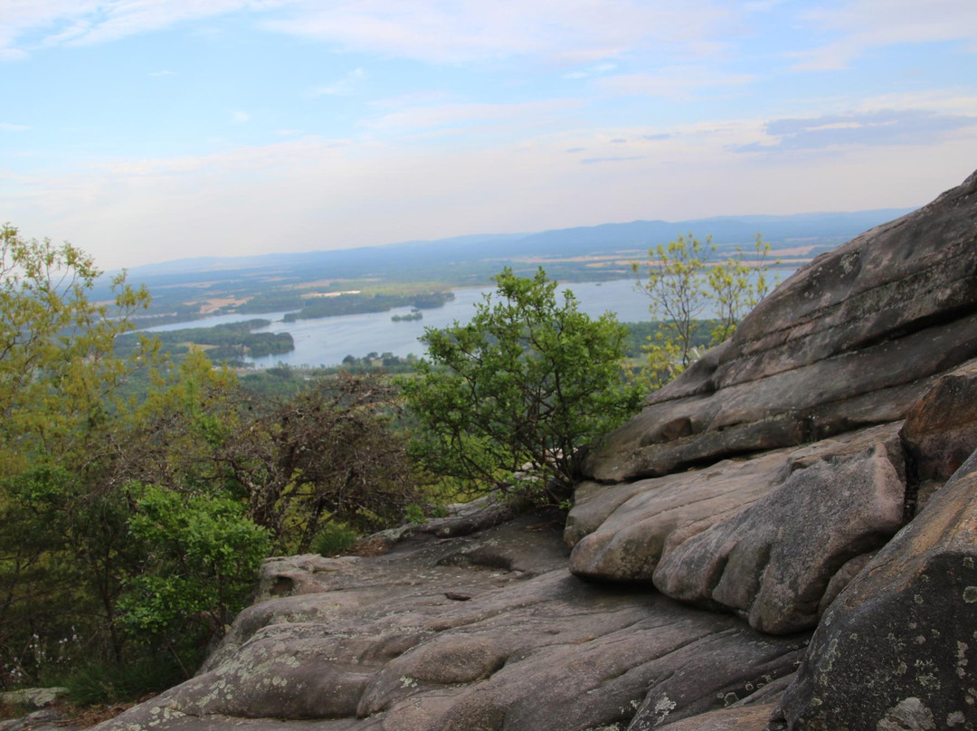 Cherokee Rock Village景点图片