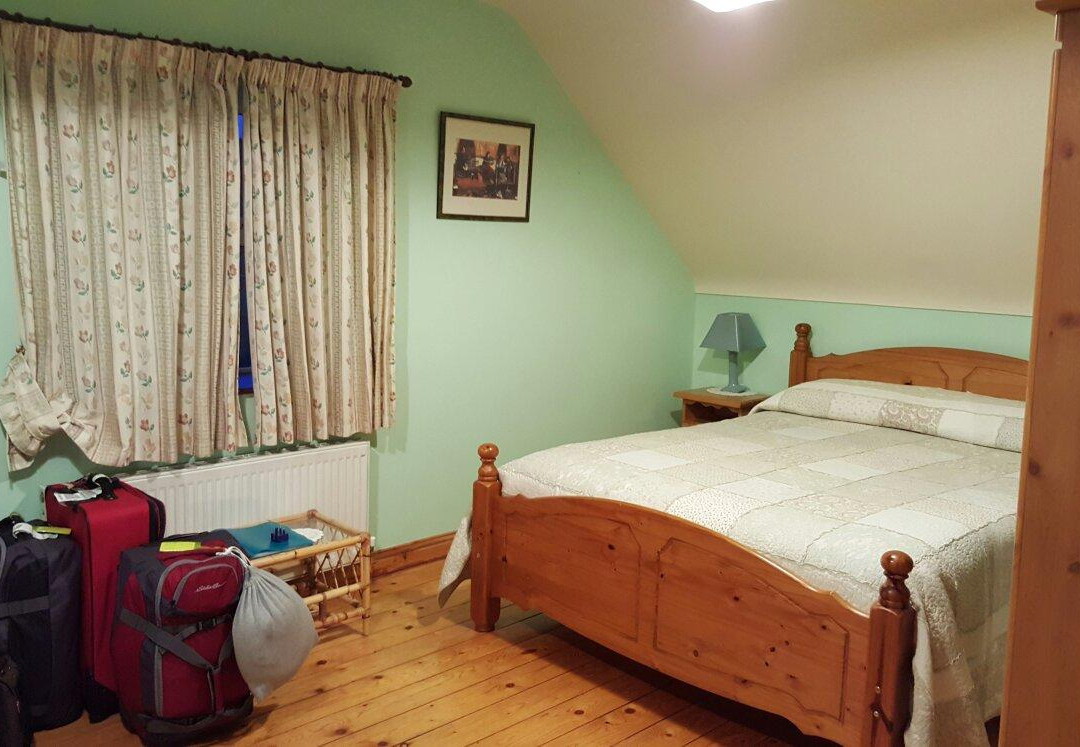 Slievenageeragh酒店住宿-Doonagore Farmhouse