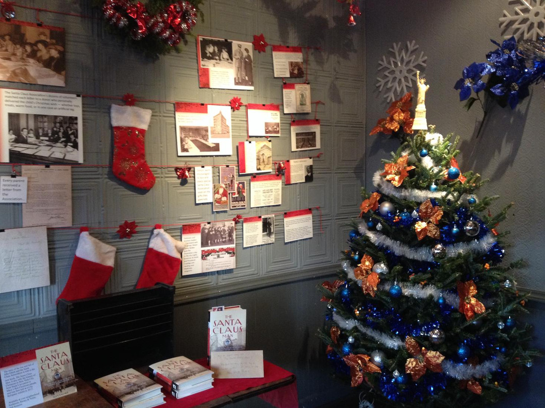 The City Reliquary-布鲁克林必去景点