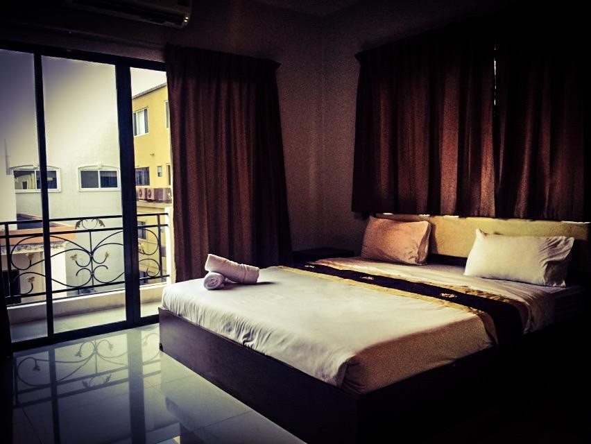 Bombay Magic Suites