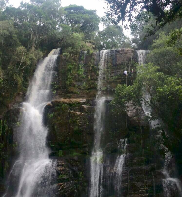 Salto da Cotia-Castro必去景点