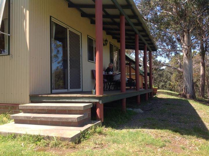 Tilba Waterfront Cottages
