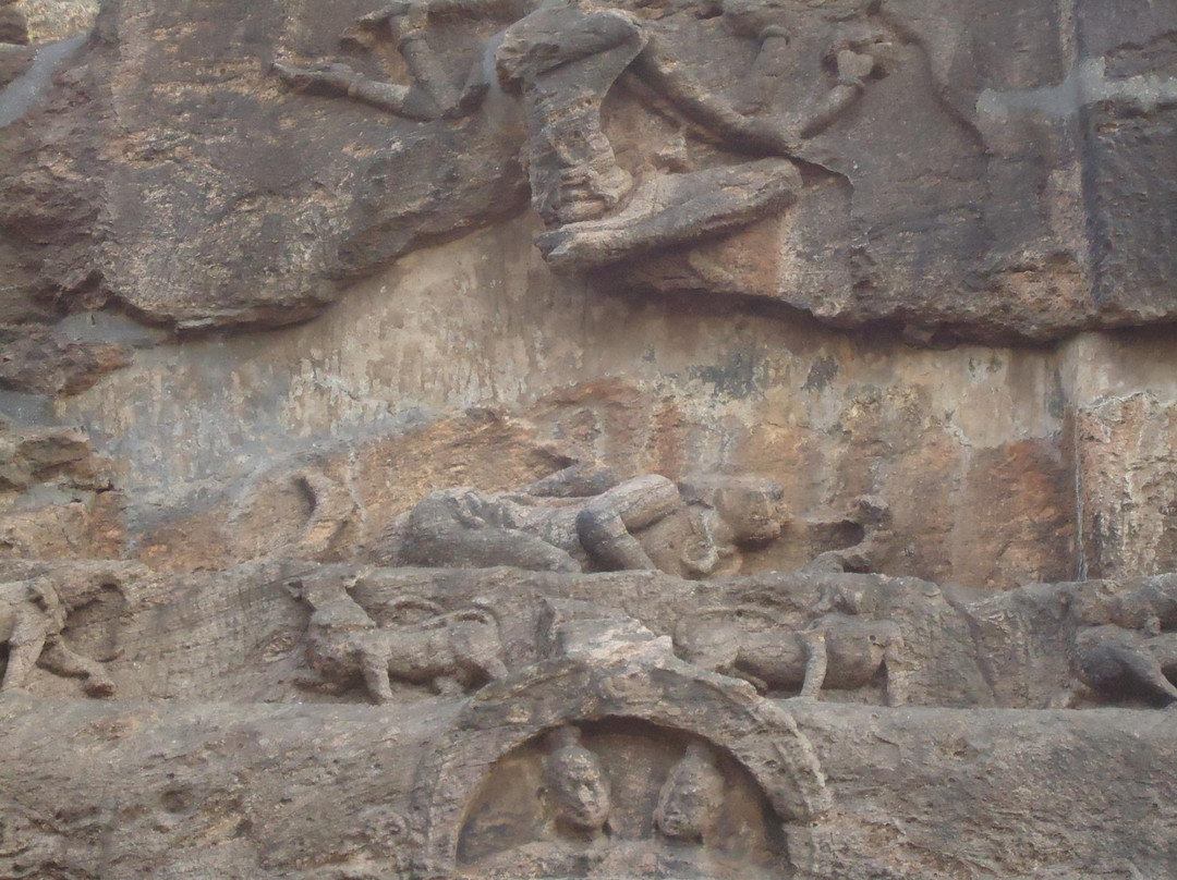Mogalarajapuram Caves景点图片