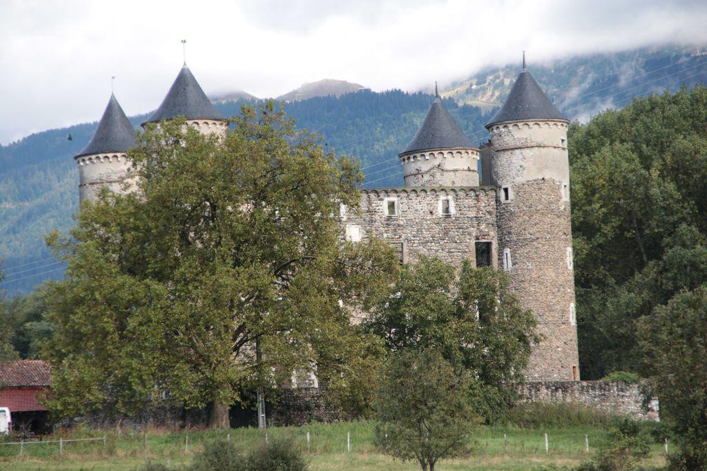 Château de Bon Repos景点图片