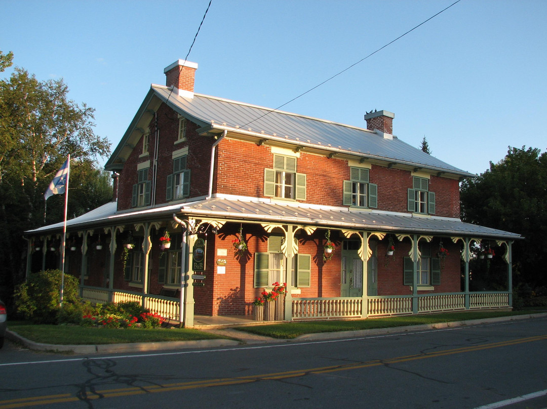 Saint Marc sur Richelieu酒店住宿-La Galerie B&B