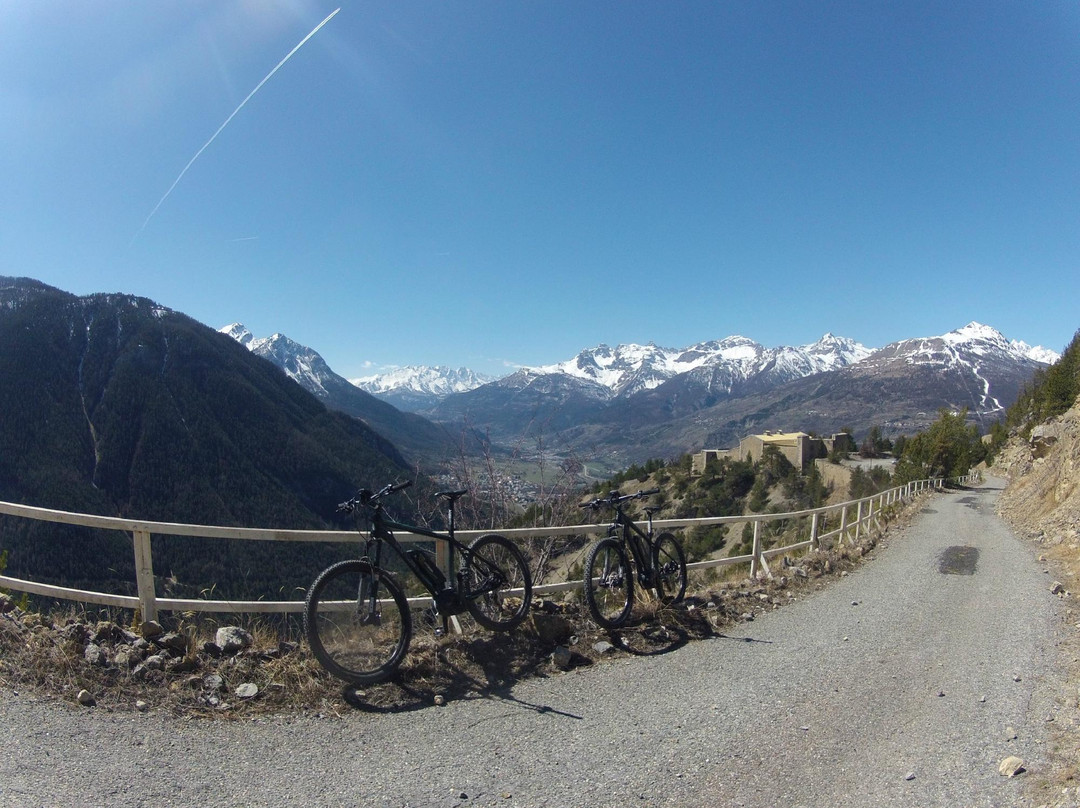 Eliott Location Vélo Électrique-Briançon必去景点