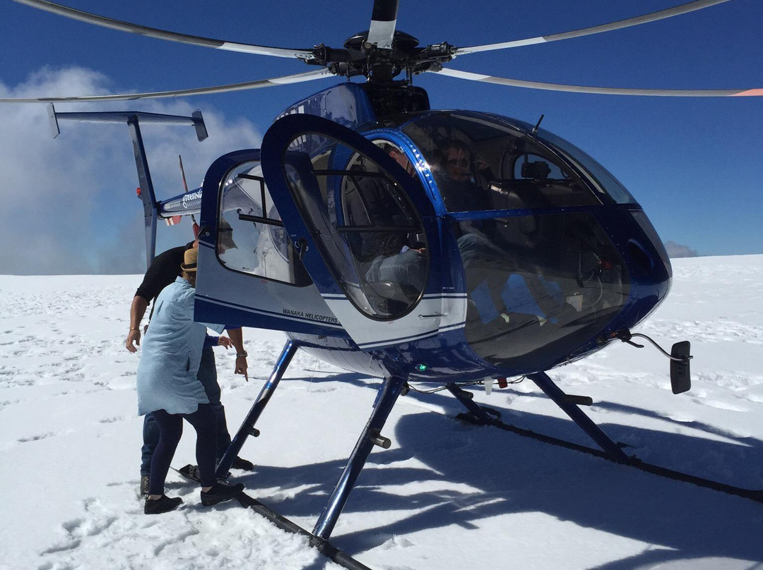Greenstone Helicopters day tours景点图片