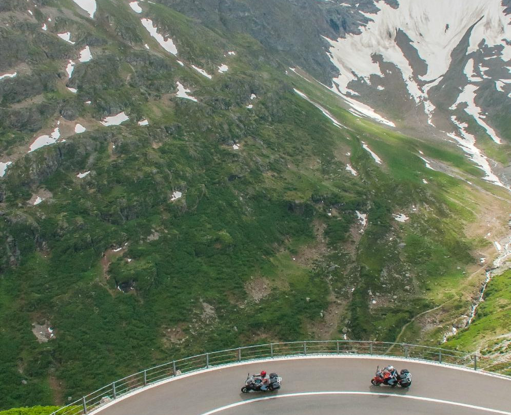 Beach's Motorcycle Adventures-格兰特岛必去景点