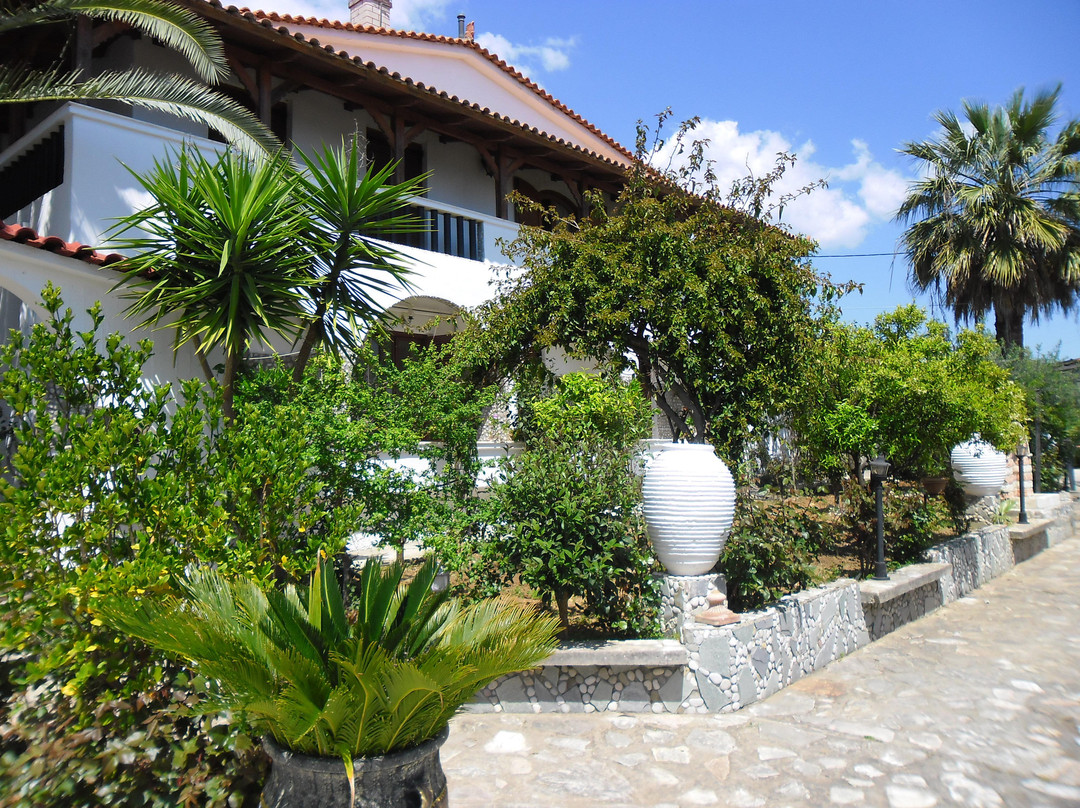 Villa Maria Apartments
