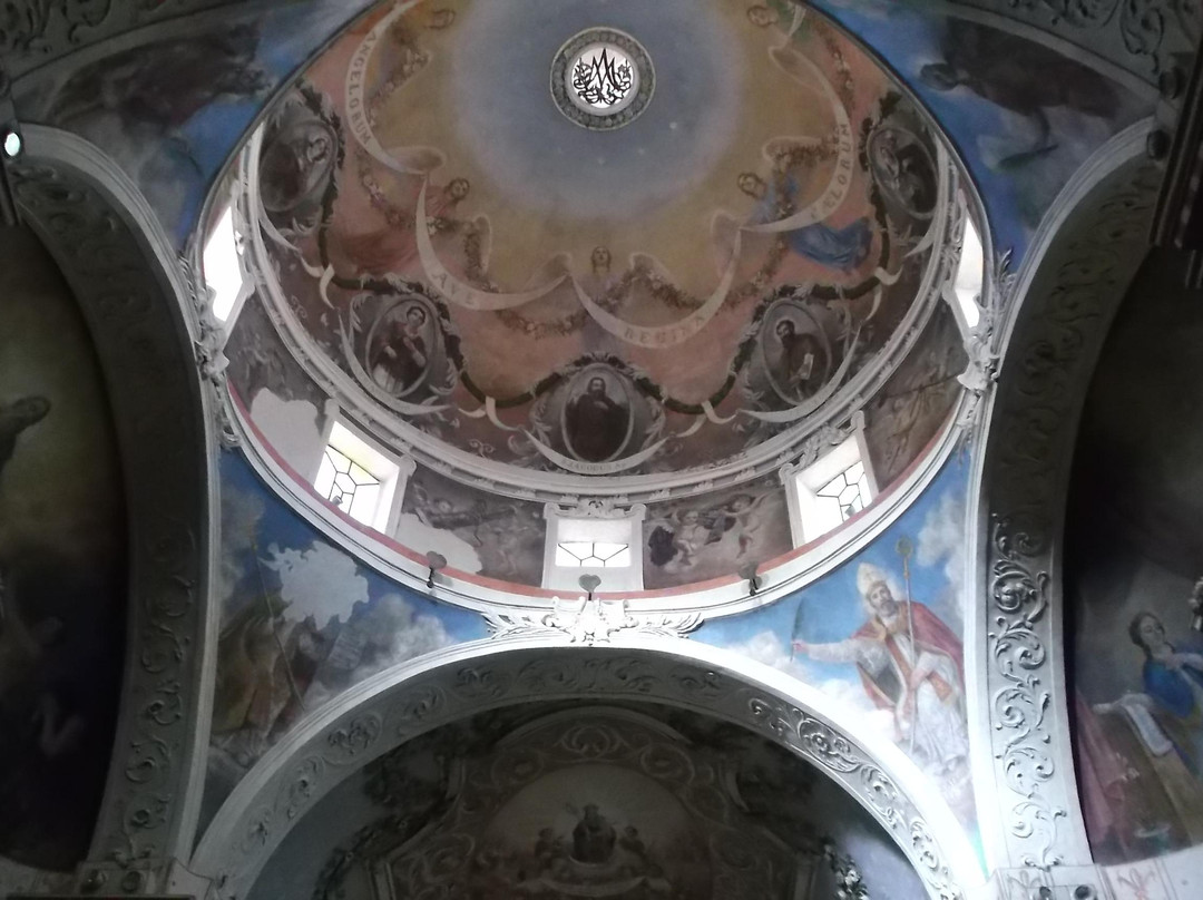 Basilica Santa Maria dei Martiri-Fonni必去景点