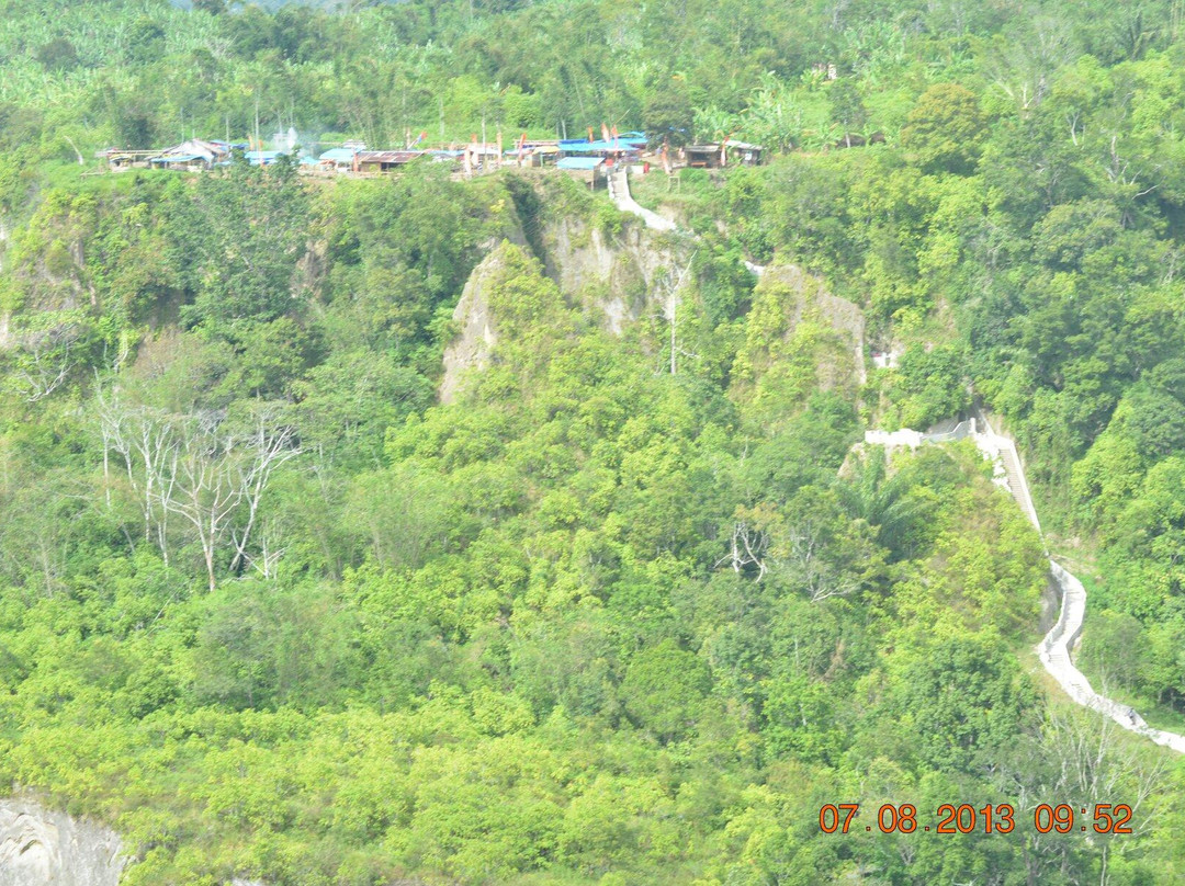 Great Wall of Koto Gadang-武吉丁宜必去景点