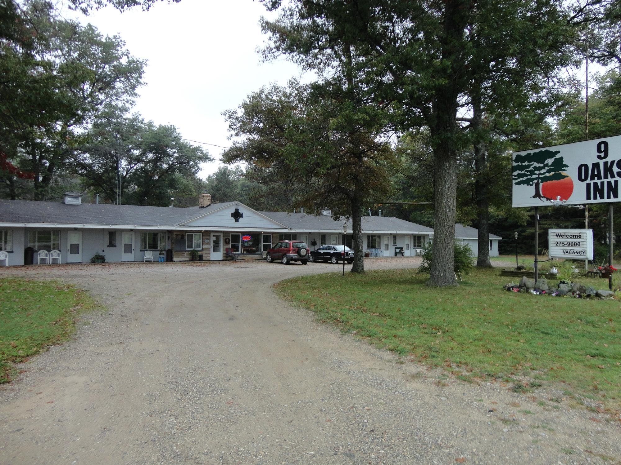9 Oaks Inn-官方
