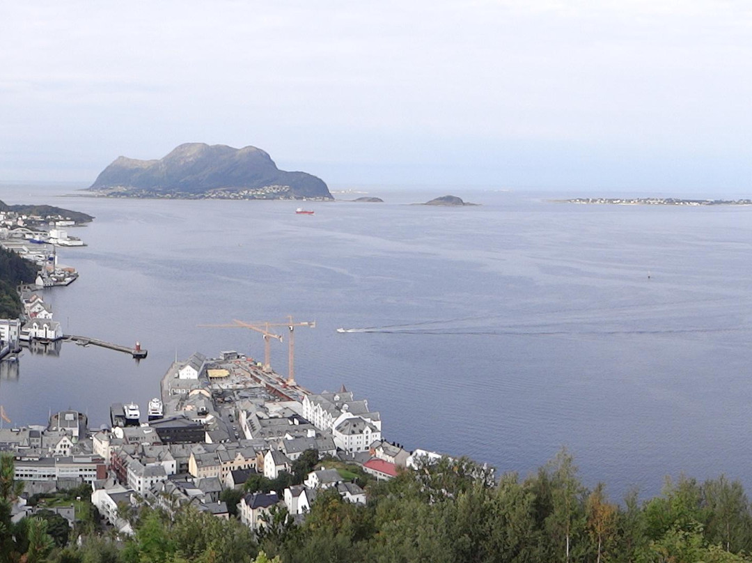 Fjellstua Viewpoint景点图片