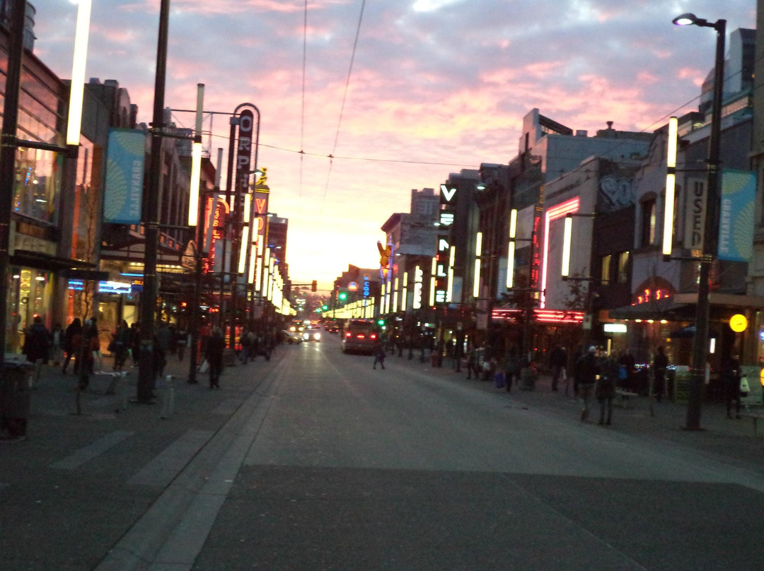 温哥华市中心-温哥华必去景点