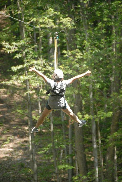 Zipline Adventure at Boyne Mountain-Boyne Falls必去景点
