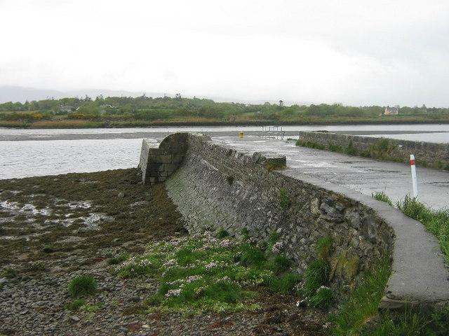Castlemaine旅游景点-Ballykissane Pier