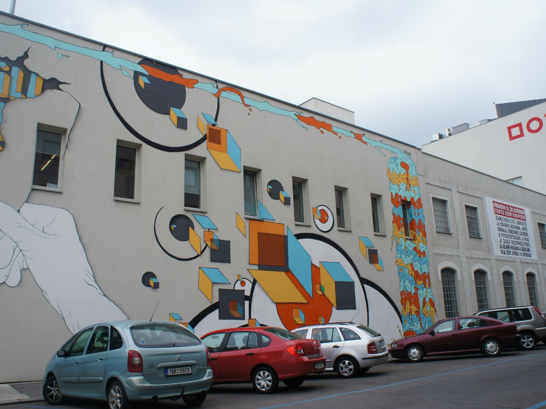 DOX Centre for Contemporary Art-布拉格必去景点