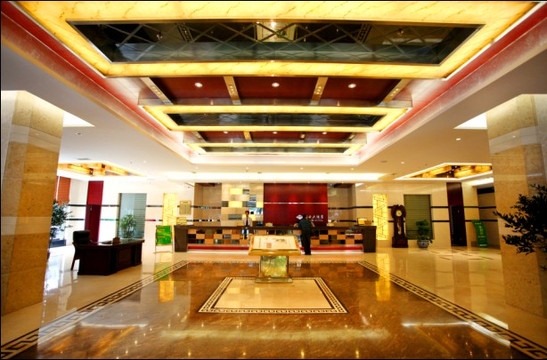 子云大酒店（绵阳涪城万达广场高铁站店）主图
