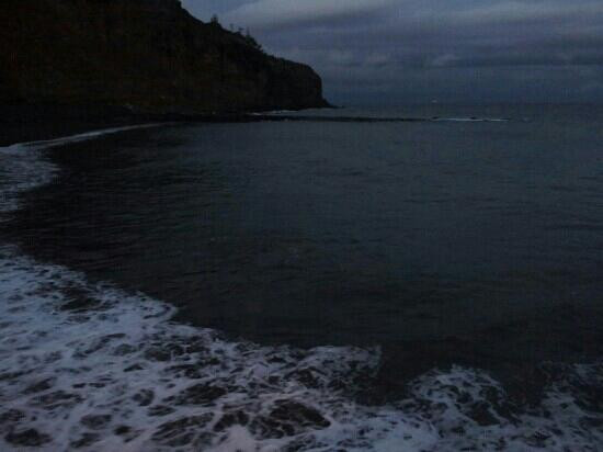 Playa de La Cueva景点图片
