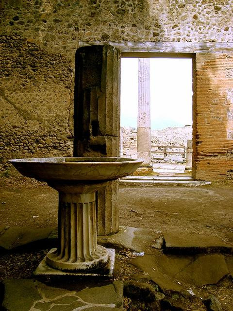 Discover Pompeii Giovanni Ferrara Day Tours-庞贝必去景点