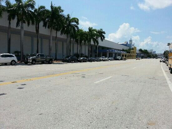 Miami Beach Convention Center景点图片