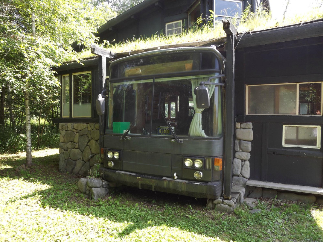 House made by waste material-富良野市必去景点