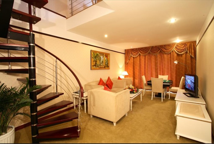 东方山水假日酒店-官方