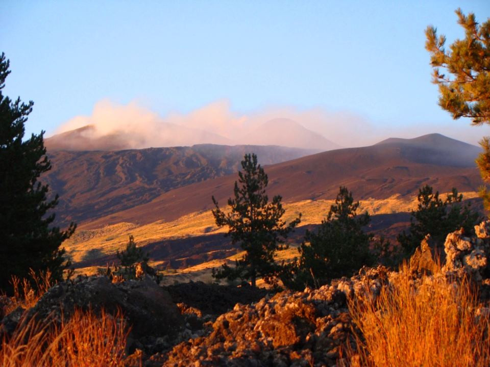 Etna Moving - Excursions & Trekking景点图片