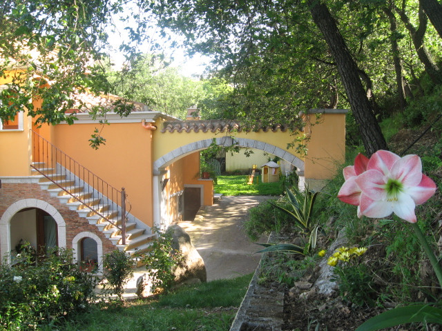 Lanusei酒店住宿-B&B Le Roverelle