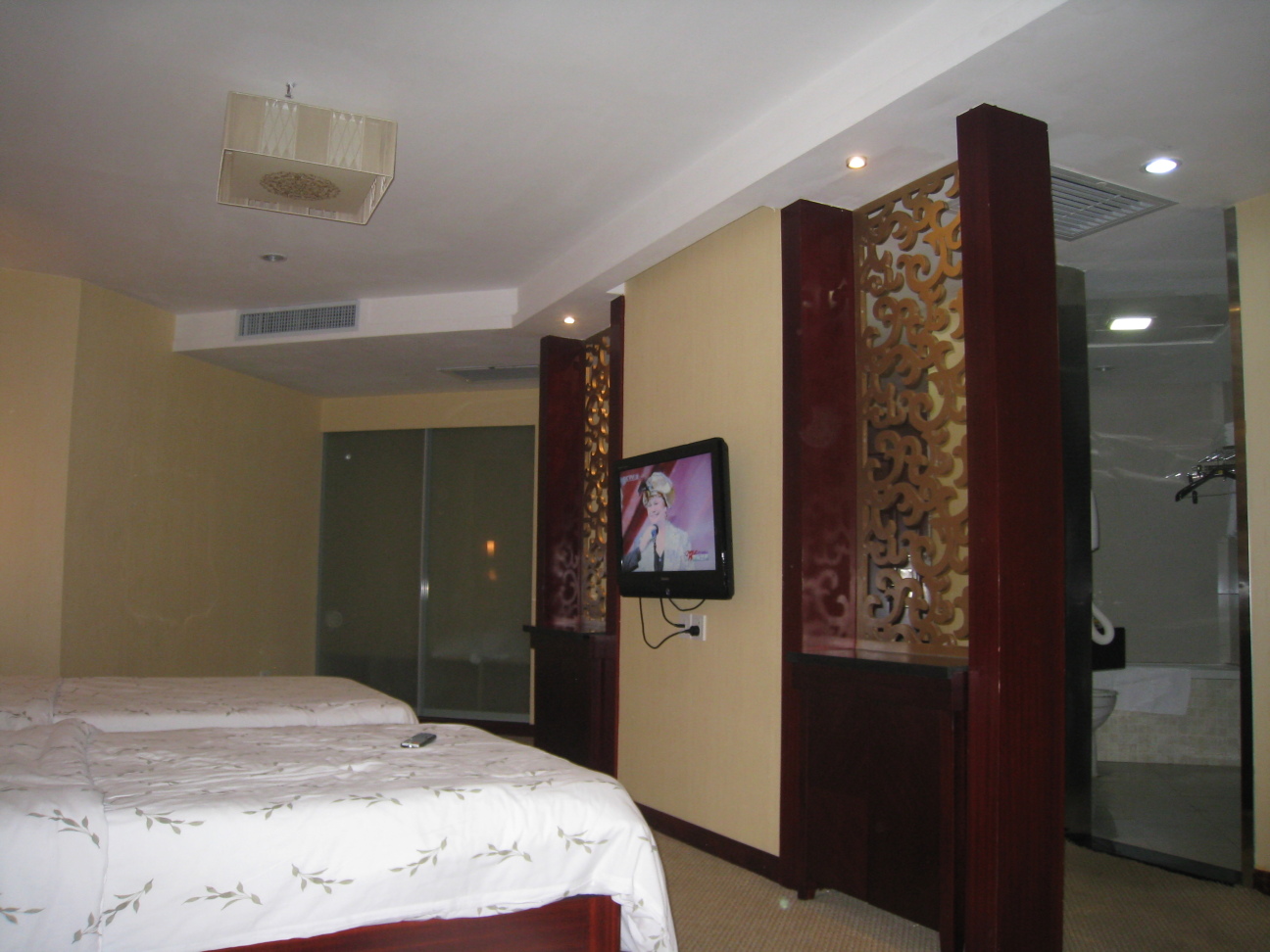 威胜大酒店-客卧