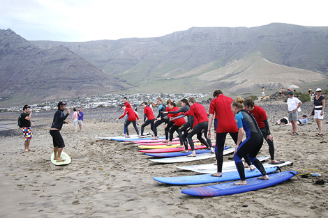 Kalufa Surf School景点图片