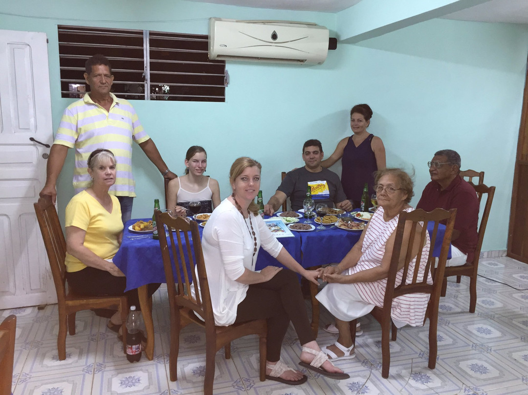 Mayari Arriba餐馆和美食-Paladar de Frank